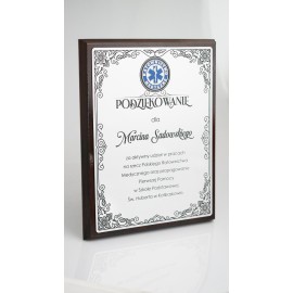 Dyplom na drewnie Polskie Ratownictwo Medyczne